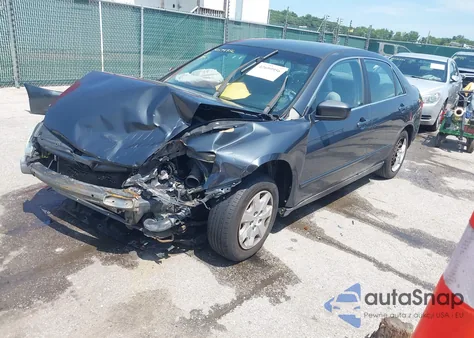 2003 Honda Accord Lx z USA, uszkodzony, nr VIN 3HGCM56363G712708